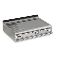 Baron Queen7 3 Burner Gas Fry Top With 2/3 Smooth 1/3 Ribbed Plate  Q70FTT/G1220